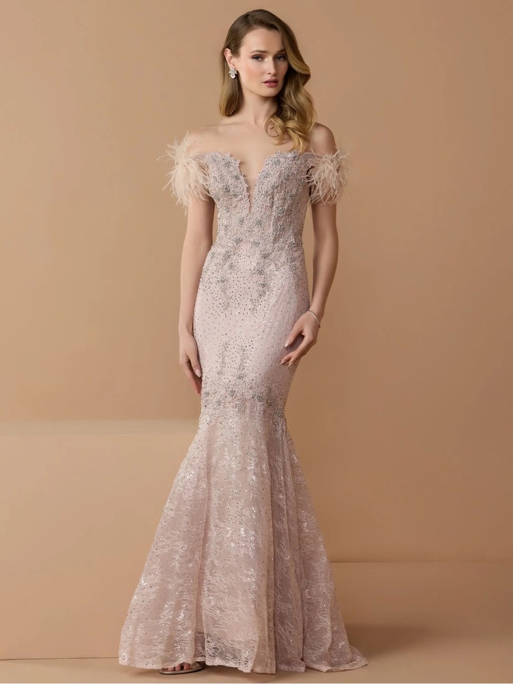 MAC DUGGAL COLLECTION Pink Off The Shoulder Embellished Lace Feather Trim Gown
